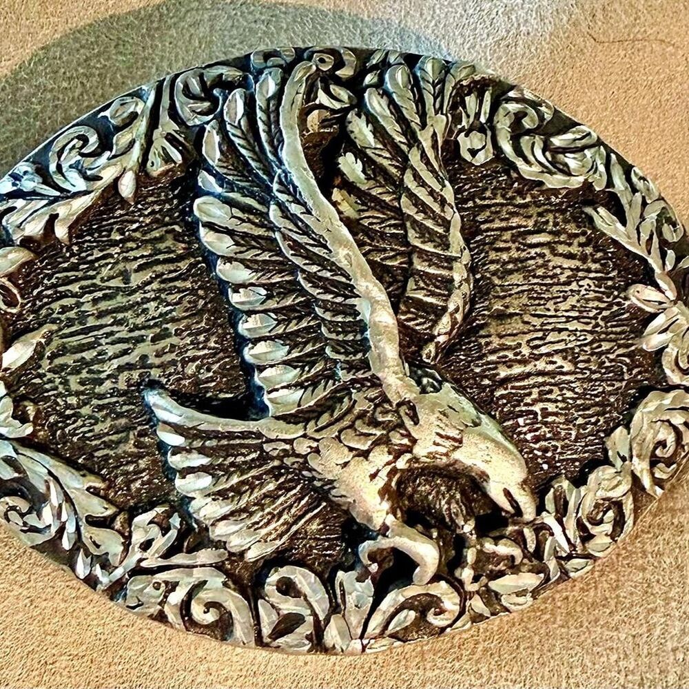 No-brand Men's Silver and Gold Belt
